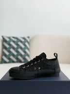 DIOR SNEAKER