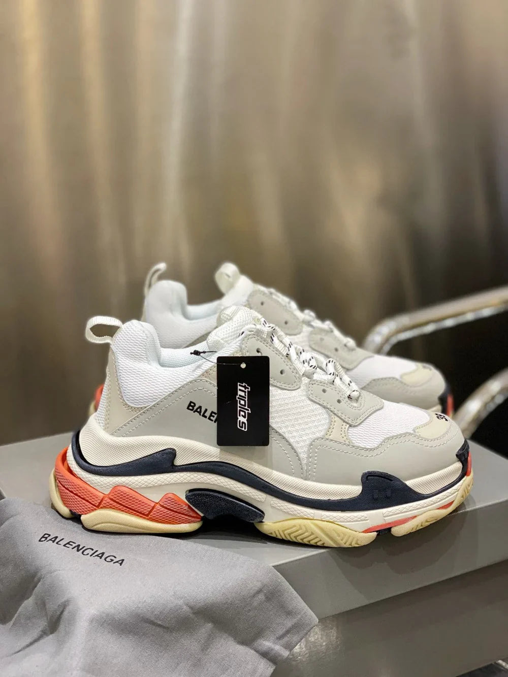 BALENCIAGA SNEAKER