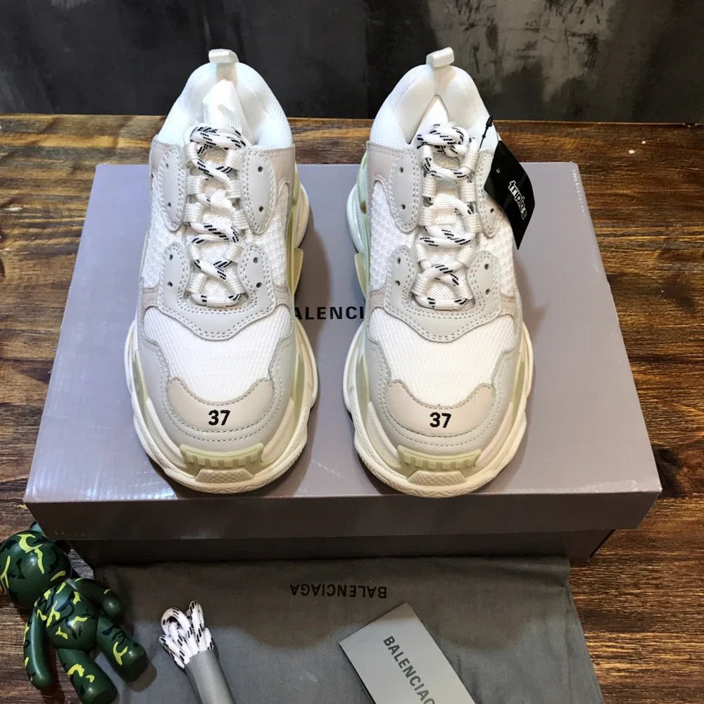 BALENCIAGA SNEAKER