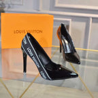 LOUIS VUITTON TACCHI