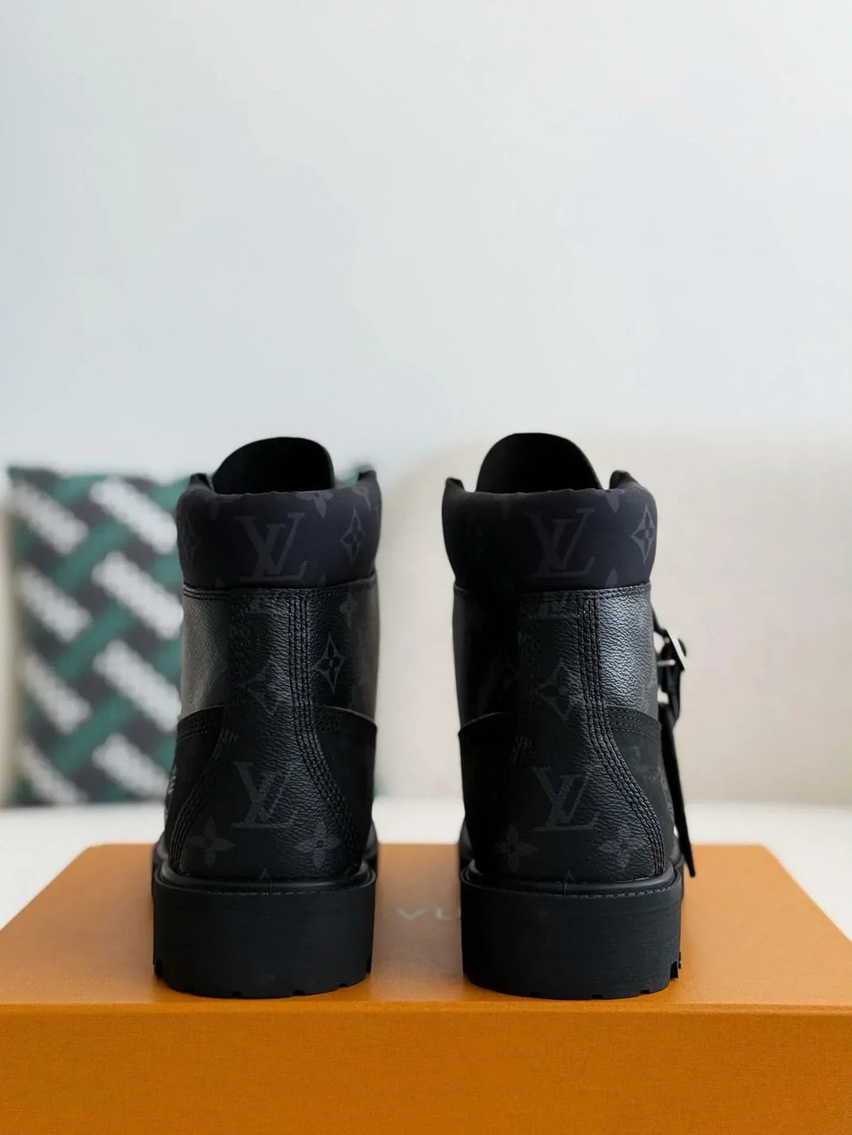 LOUIS VUITTON X TIMBERLAND