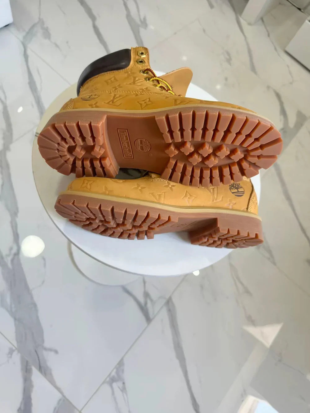 LOUIS VUITTON X TIMBERLAND