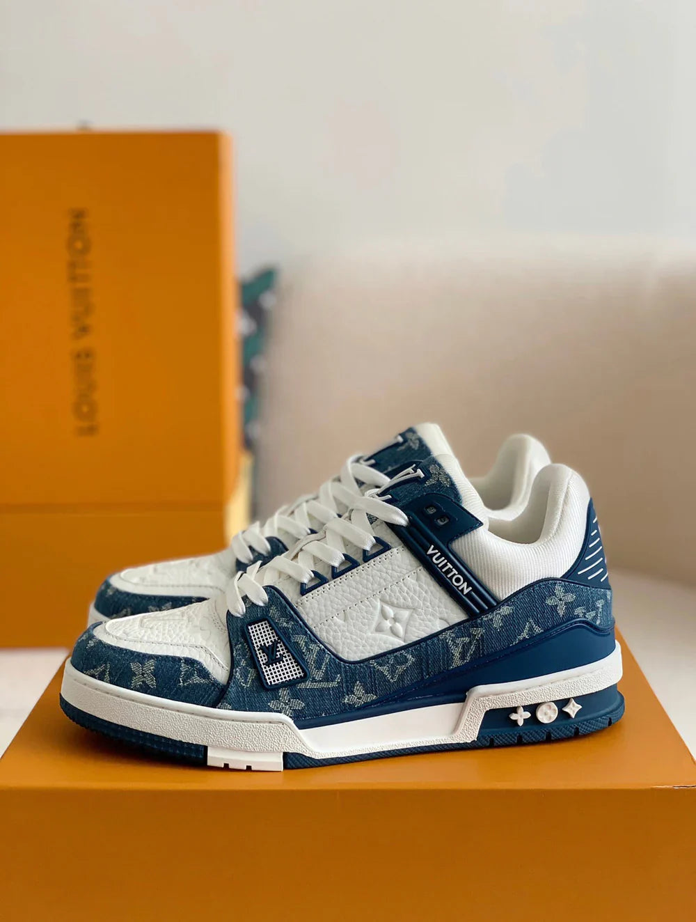 LOUIS VUITTON TRAINER