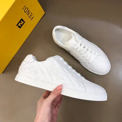 FENDI SNEAKER
