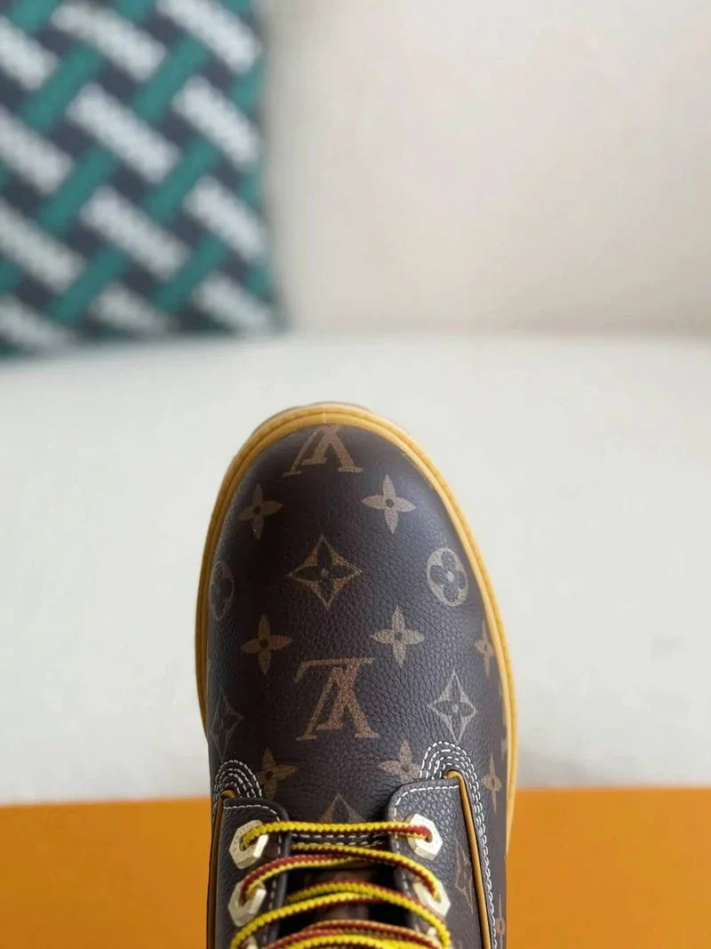 LOUIS VUITTON X TIMBERLAND
