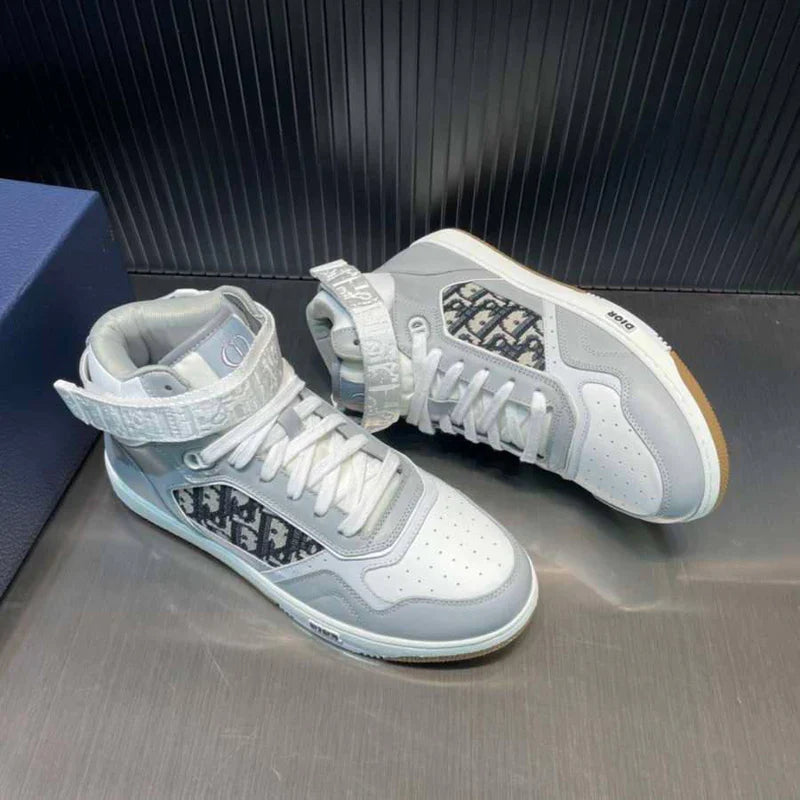 DIOR SNEAKER