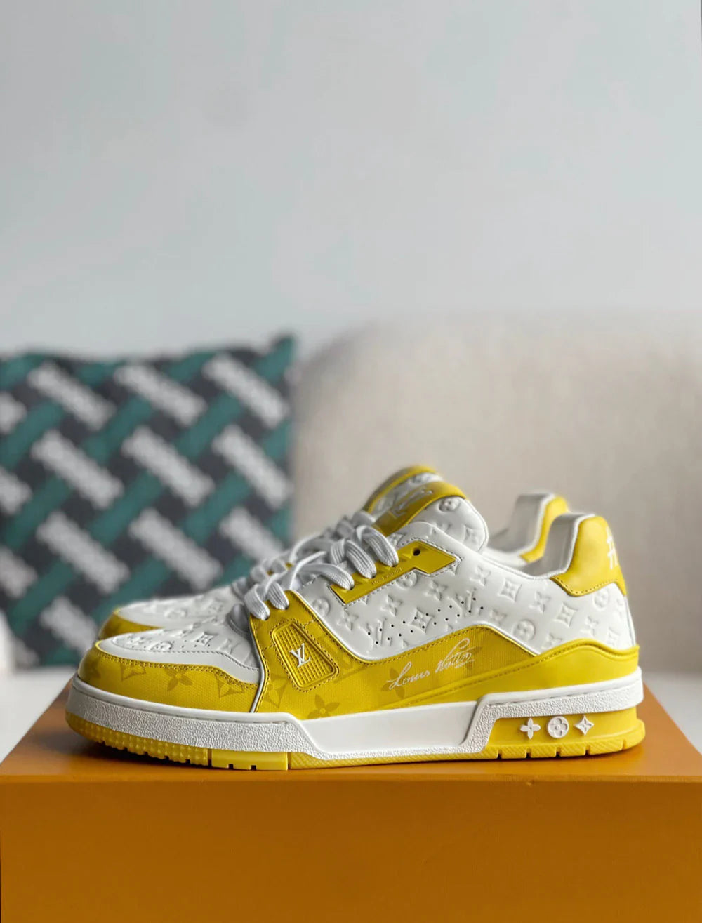 LOUIS VUITTON TRAINER